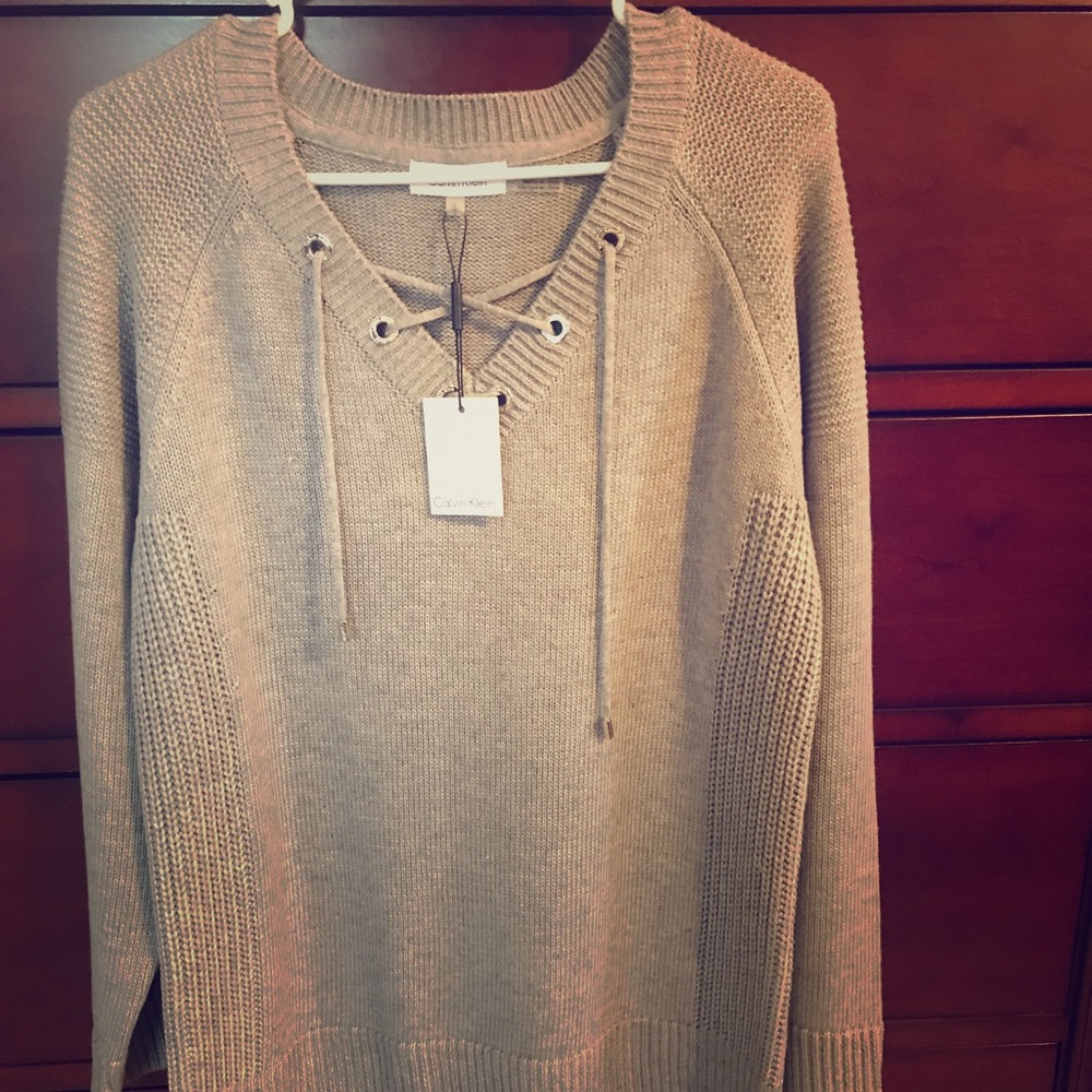 Calvin Klein Sweater- Large